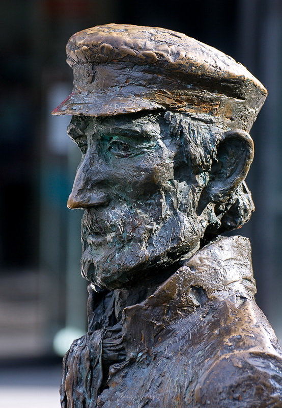 10.06.2011 Versch2-WTL-D34_0478.jpg - Wuppertaler Original - Zuckerfritz